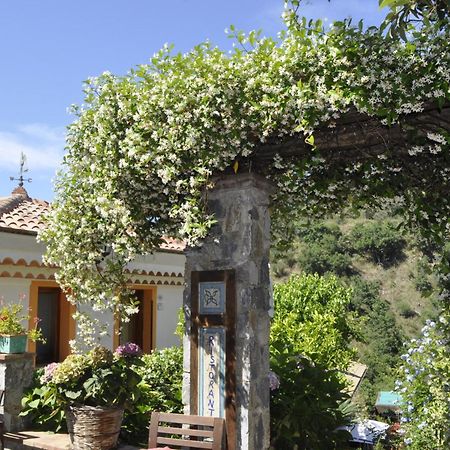 Borgo San Francesco Hotel Gioiosa Marea Exterior foto