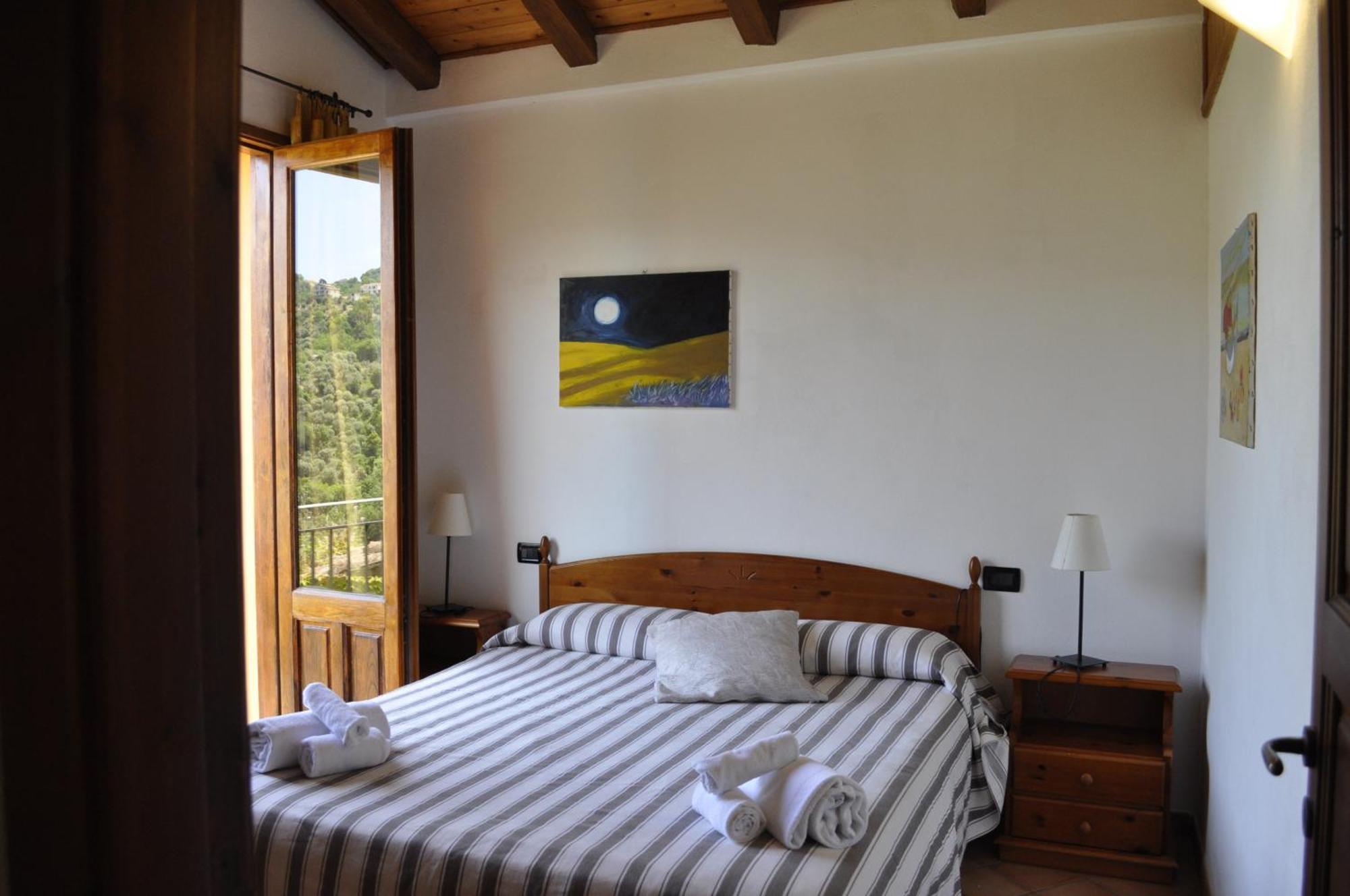 Borgo San Francesco Hotel Gioiosa Marea Quarto foto