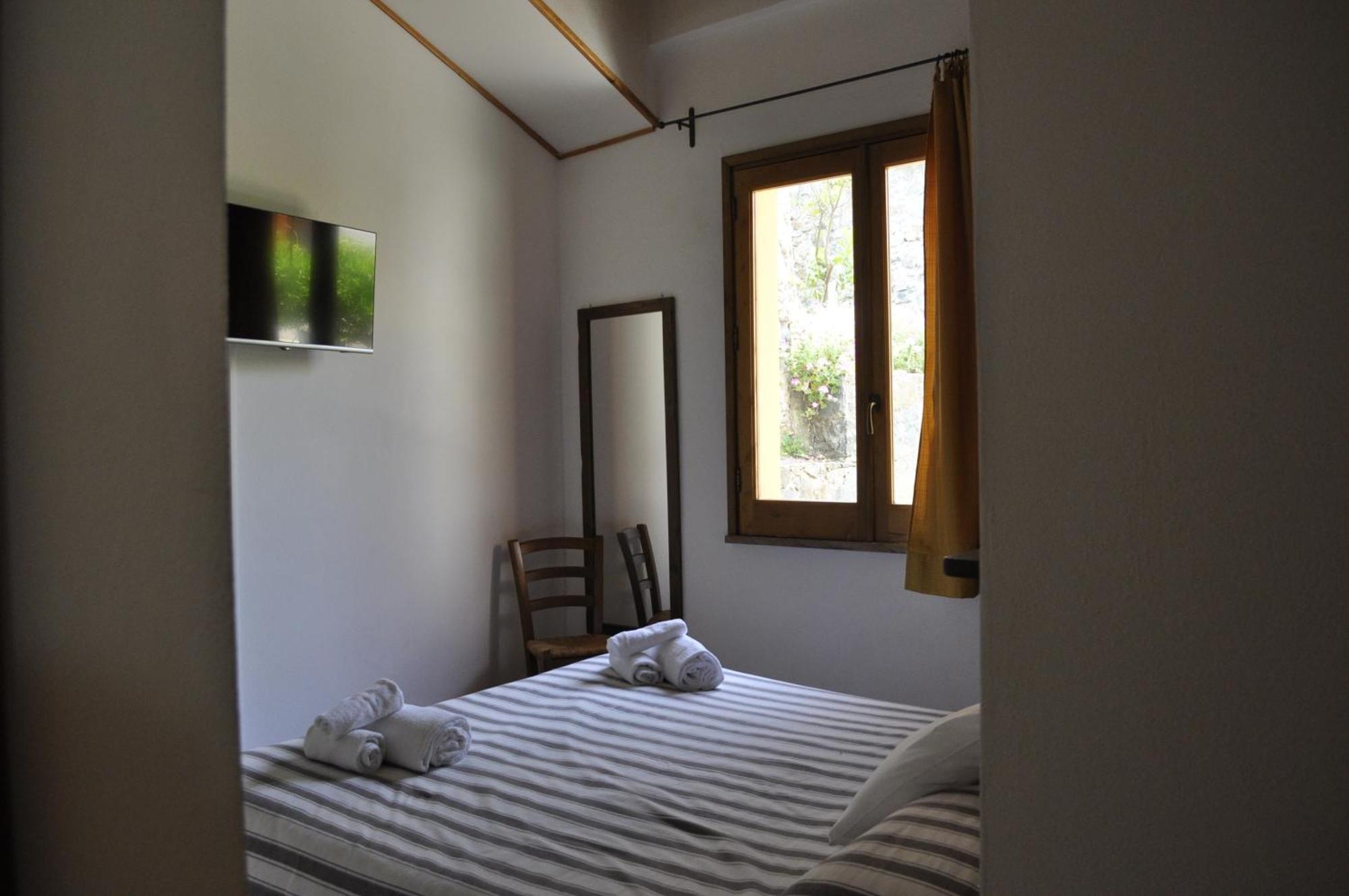 Borgo San Francesco Hotel Gioiosa Marea Quarto foto